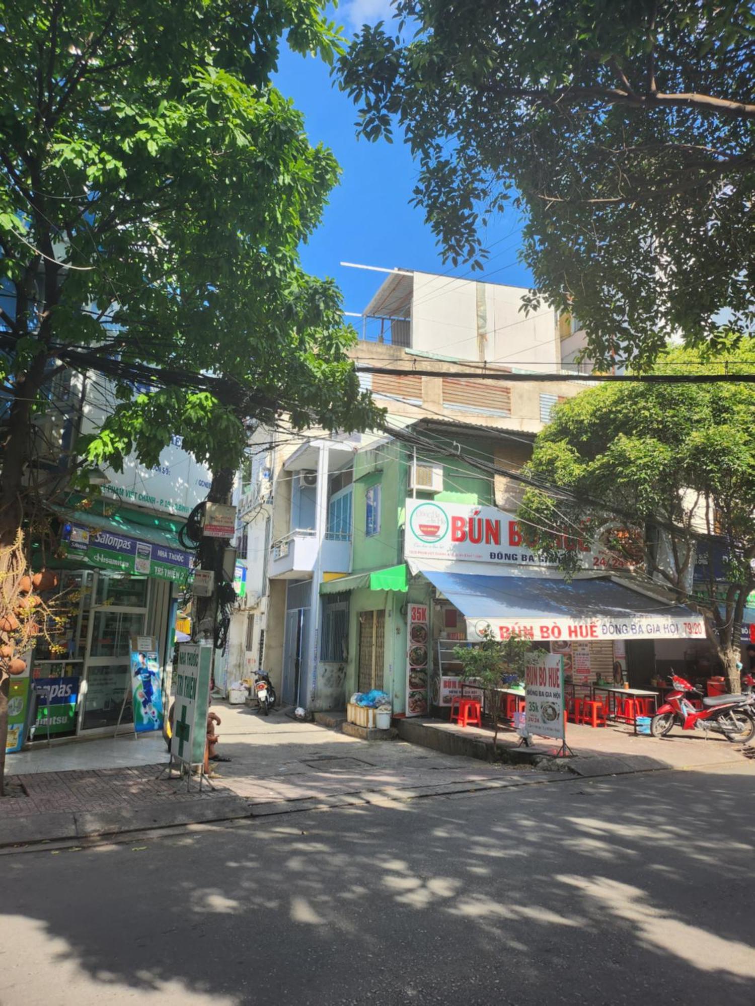 Half Coffee N Dorm Hostel Bandar Ho Chi Minh Luaran gambar